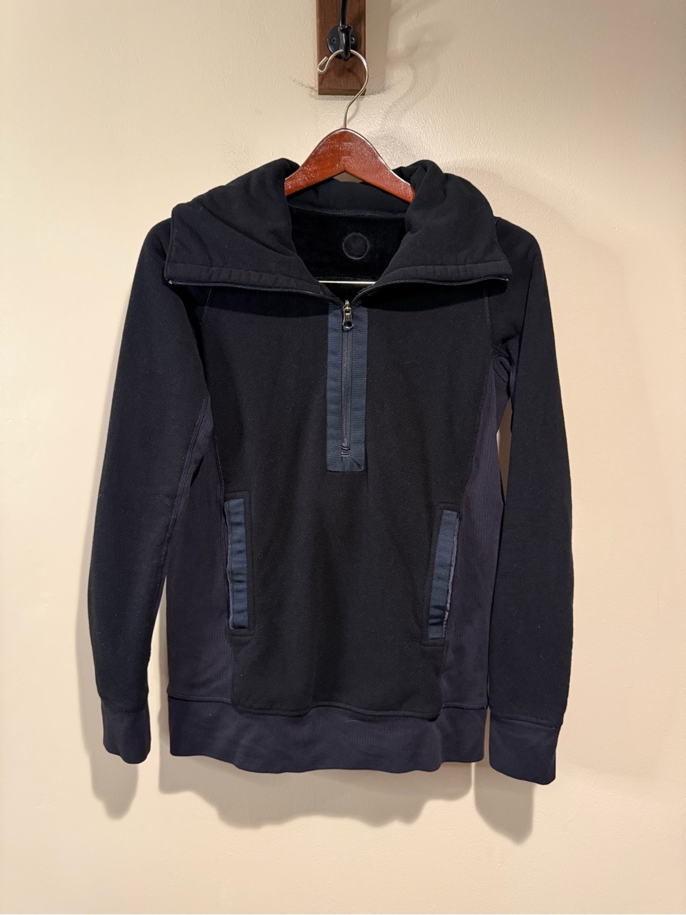 Lululemon Post Chaturanga Pullover Jacket